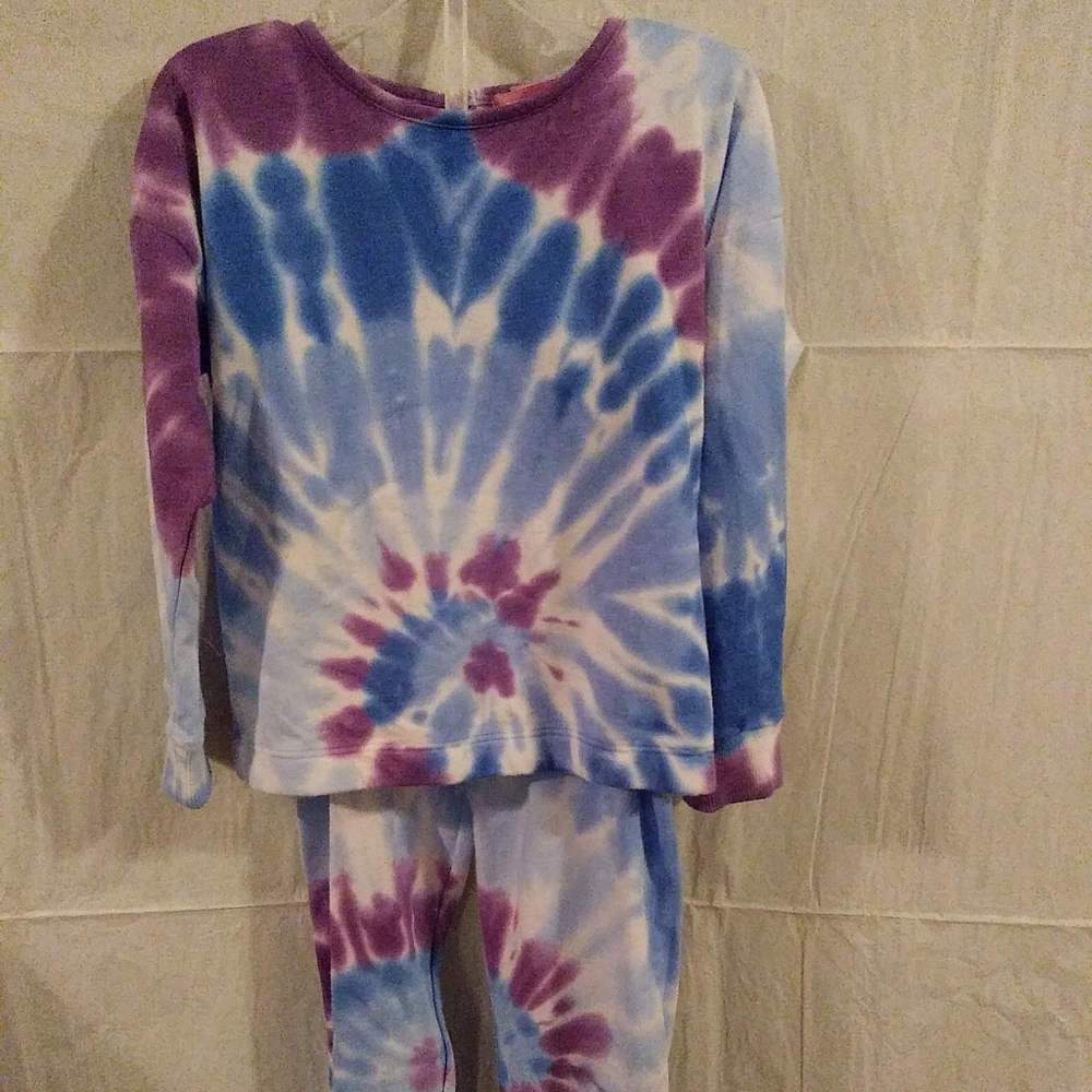 Design History purple tye dye pant top size 5